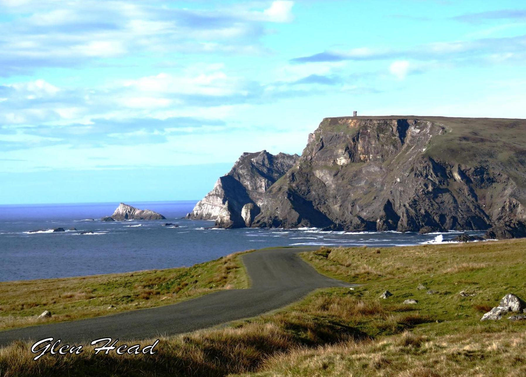 John Eoinin'S Bar And Accommodation Glencolumbkille Exteriér fotografie